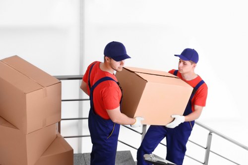 Charlton commercial storage space for retail stock