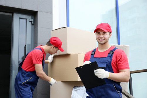Modern self storage in Charlton for households and businesses