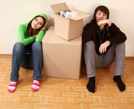 Professional mover carrying furniture in Charlton