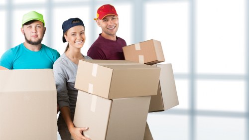Family using mobile self storage during a Charlton move